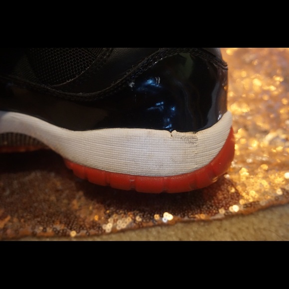 Jordan retro 11 Breds - Picture 5 of 8