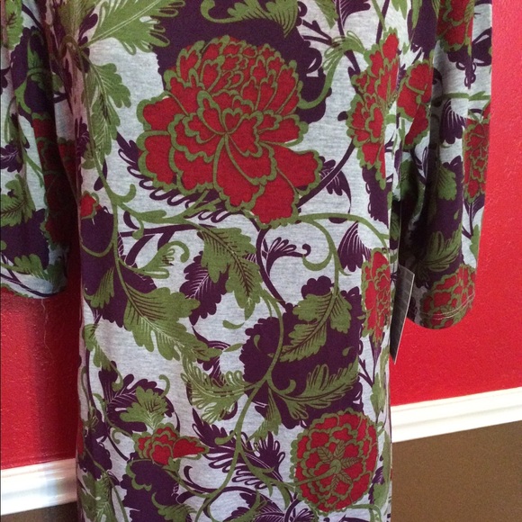 LuLaRoe Julia XL - Picture 2 of 3