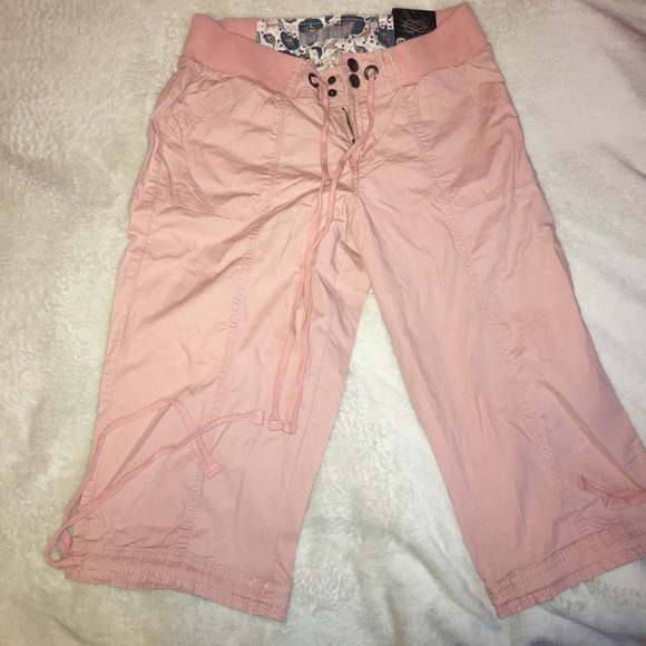 Capris - Picture 2 of 2