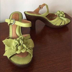 Børn: leather platform heels