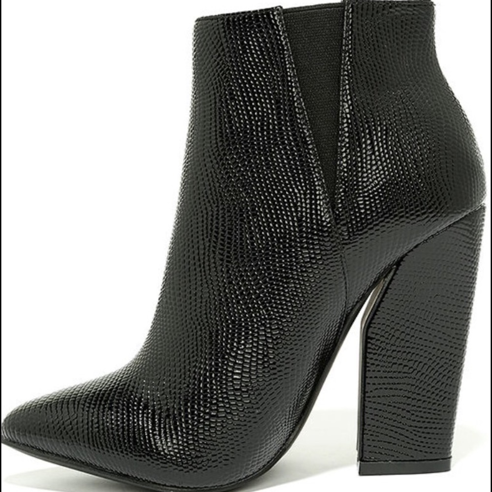 Black block high heels from Lulu's