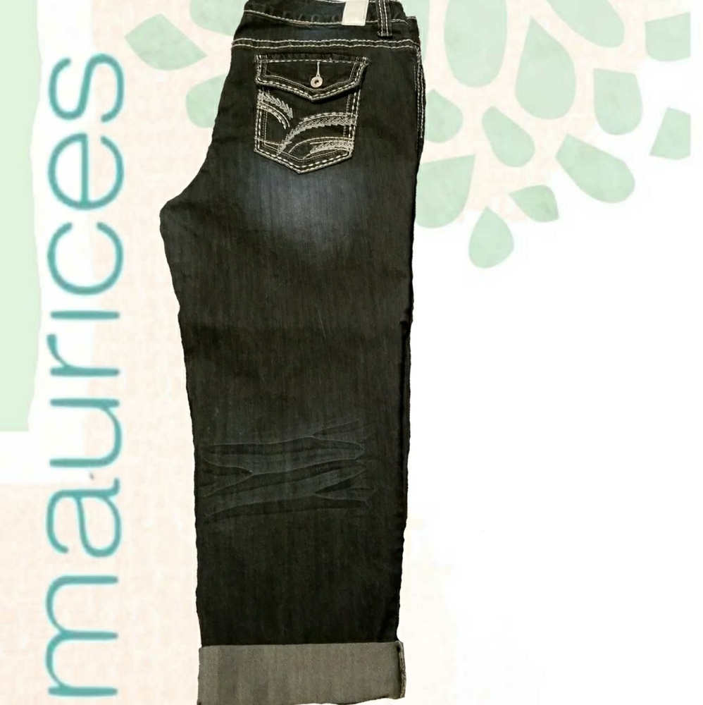 Maurice Premium Capri with white stiching