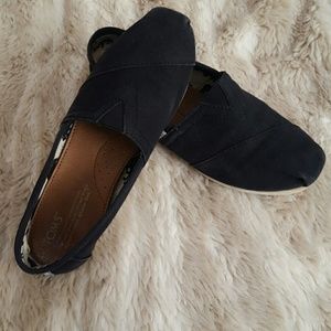 Black Toms 6.5