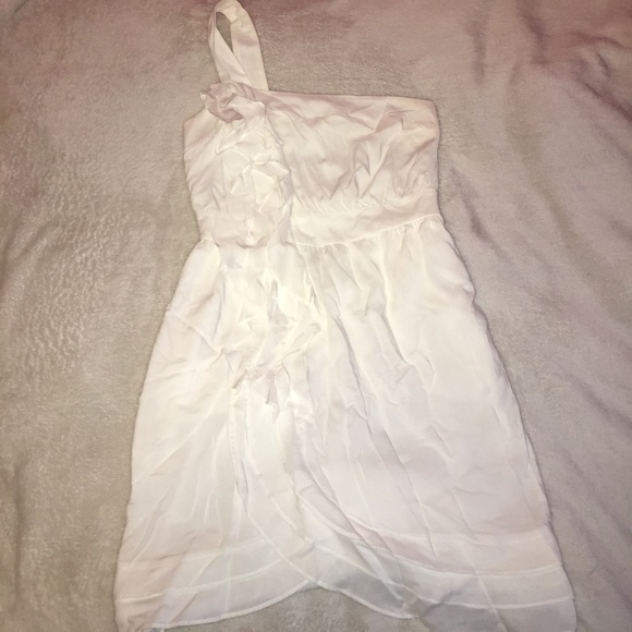 Dress - Picture 1 of 1