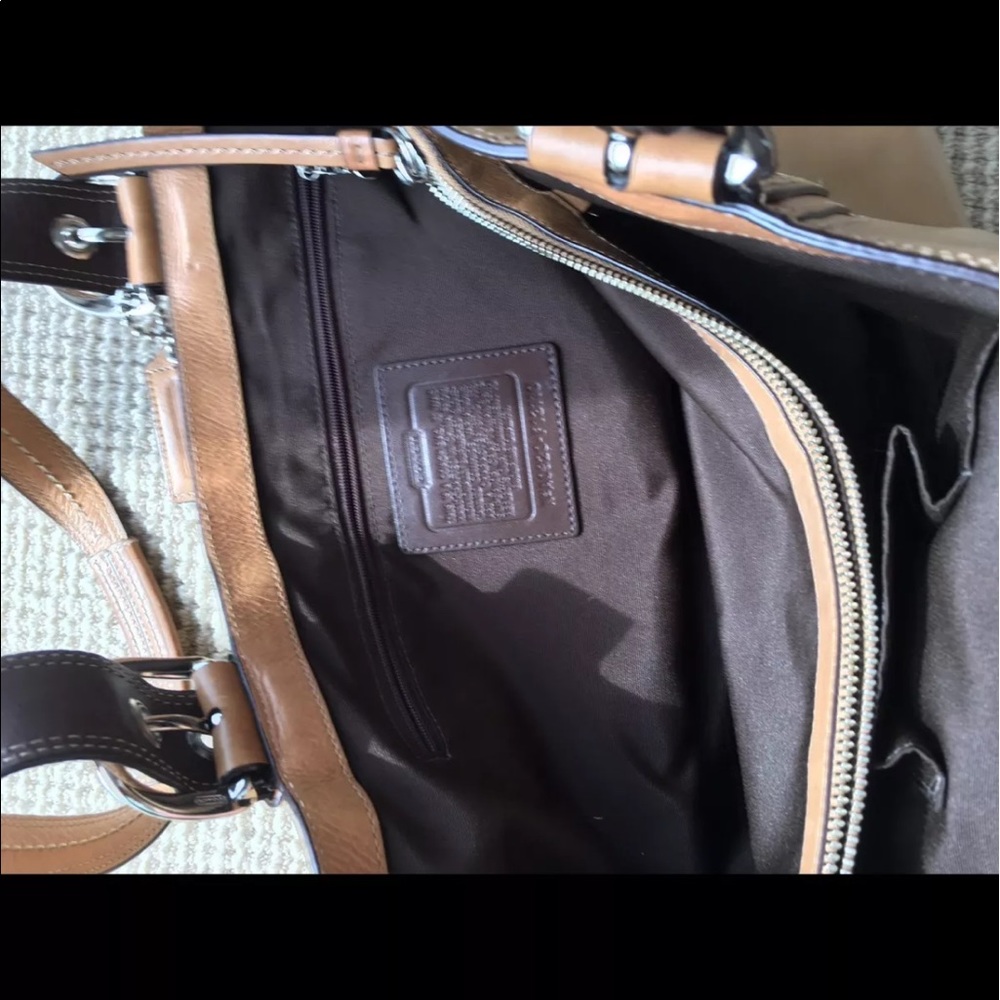 Coach Handbag - Picture 6 of 6
