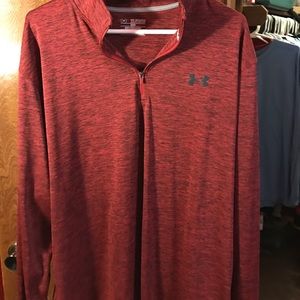 Lightweight 1/4 zip.