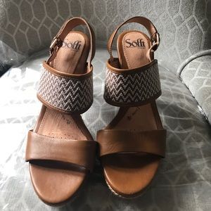 BEAUTIFUL Comfortable vintage inspired sandals