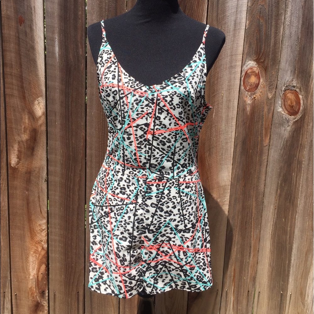 Short romper