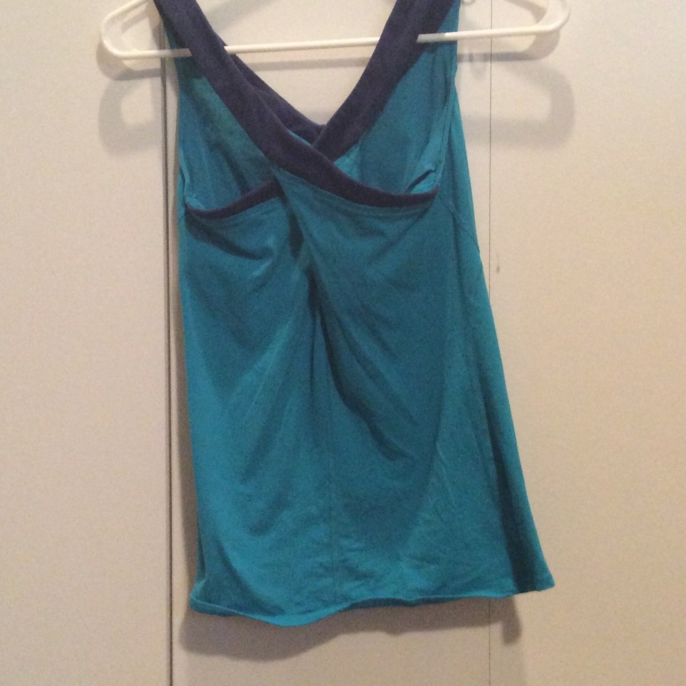 Crossed Back Running Top - Picture 2 of 2