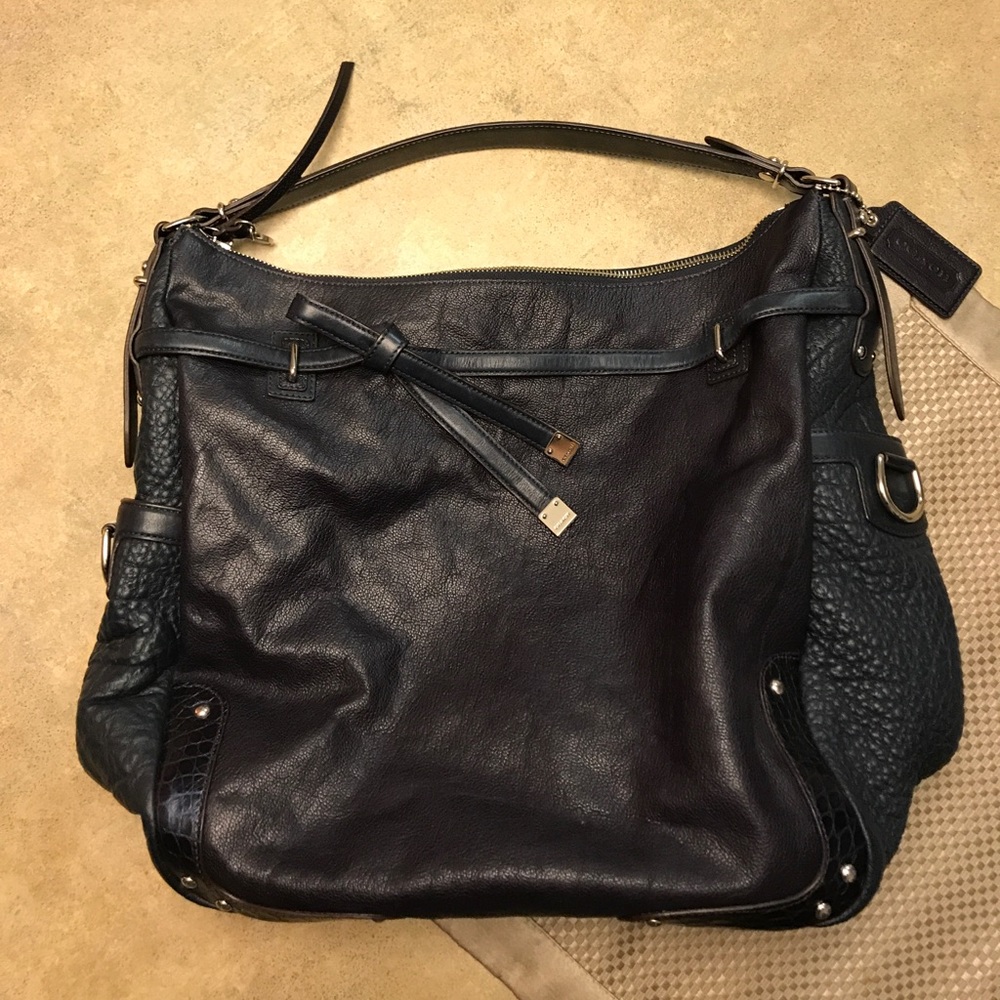 Coach navy Satchel