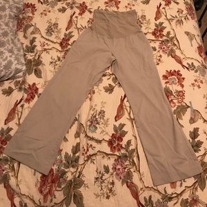 Maternity khaki pants