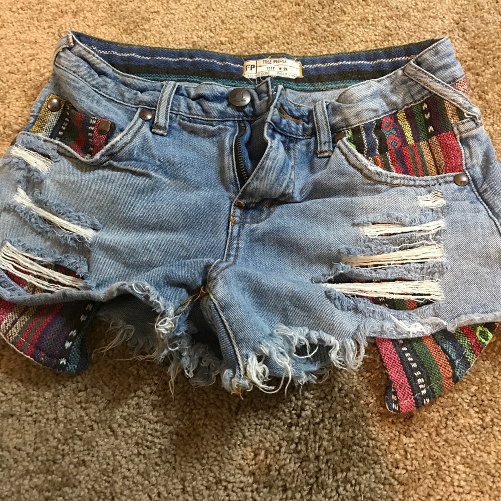 Free People denim shorts size:25