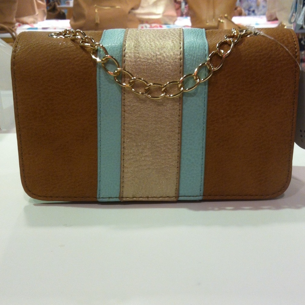 Simply Adorable Mini Crossbody