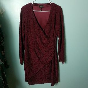 Laundry by Shelli Segal Burgundy Wrap Lace Dress
