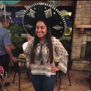 Meet your Posher, Jasmin