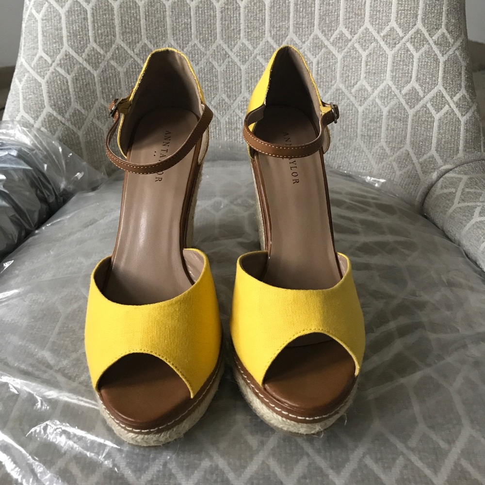 Beautiful Ann Taylor yellow wedge sandals