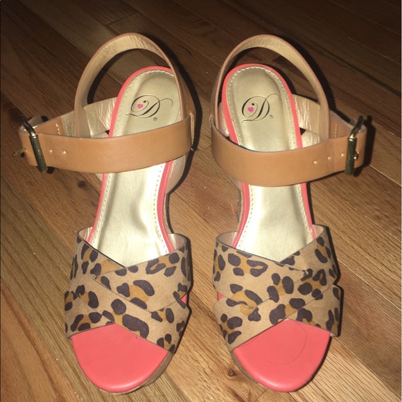 Leopard wedge sandals - Picture 4 of 4
