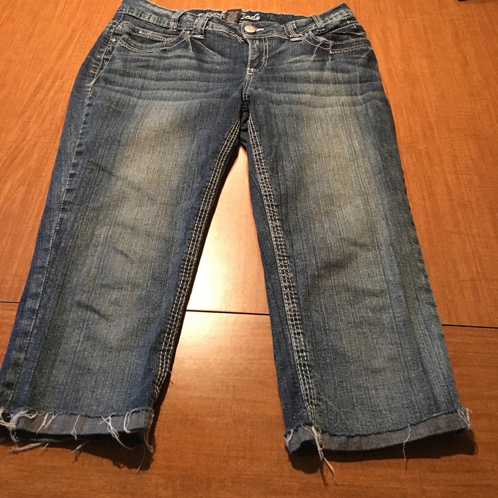 Crop jeans size 6
