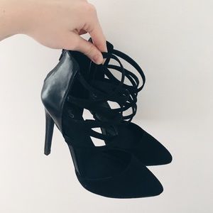 ❕Black Strap Heels❕