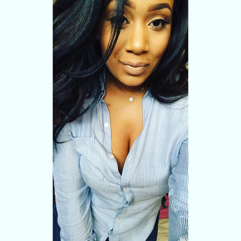 Meet your Posher, Alexandra