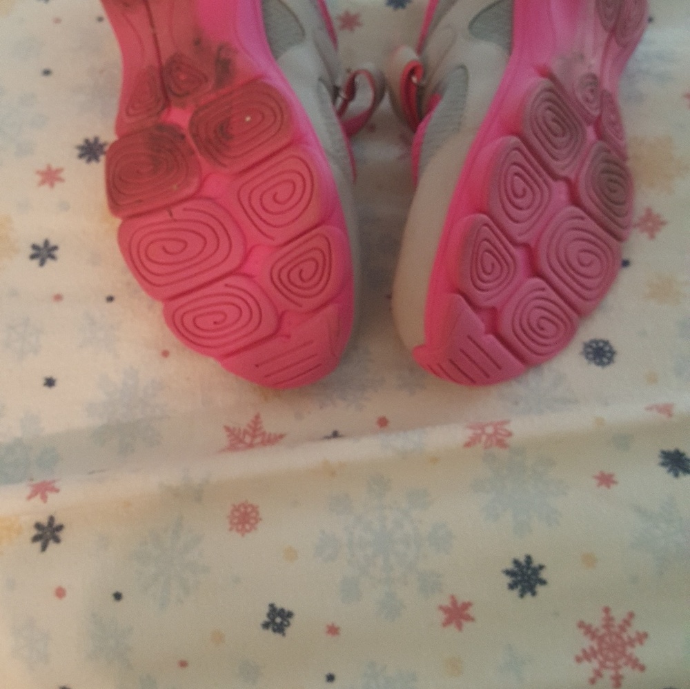 Shoes - Picture 2 of 2