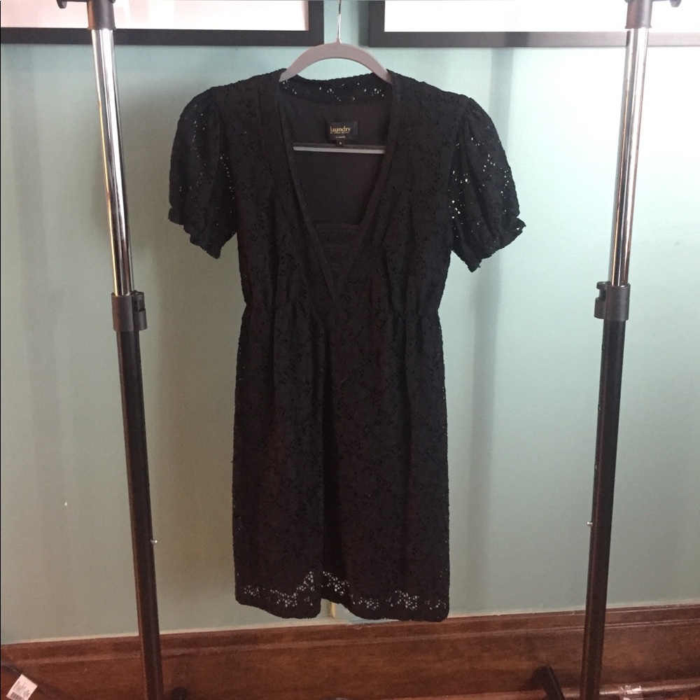 📦 🚚 EVERYTHING MUST GO! Black Eyelet Dress | Size 0