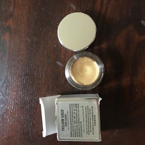 Kylie Jenner Creme Shadow Holiday Addition Bundle - Picture 4 of 6