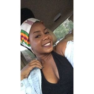 Meet your Posher, Kaela