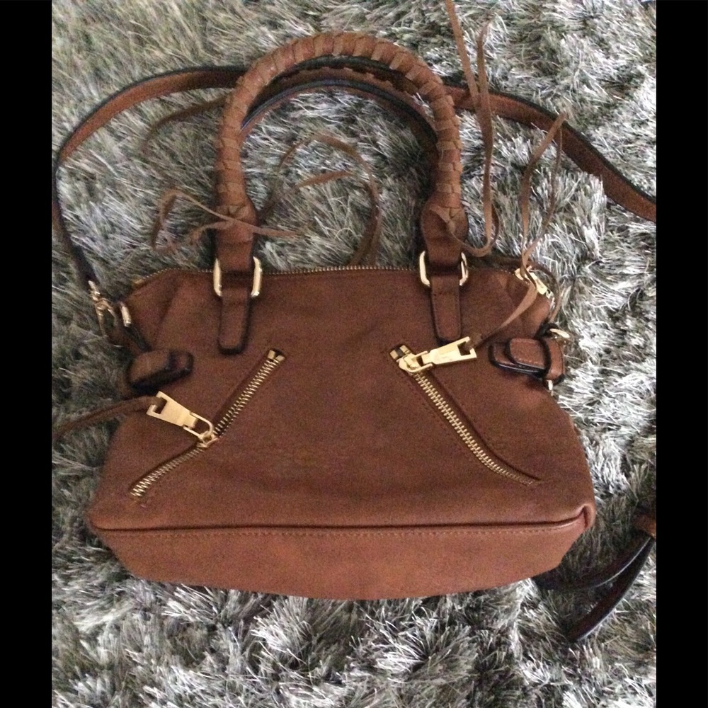 Urban Expressions Saddle Handbag