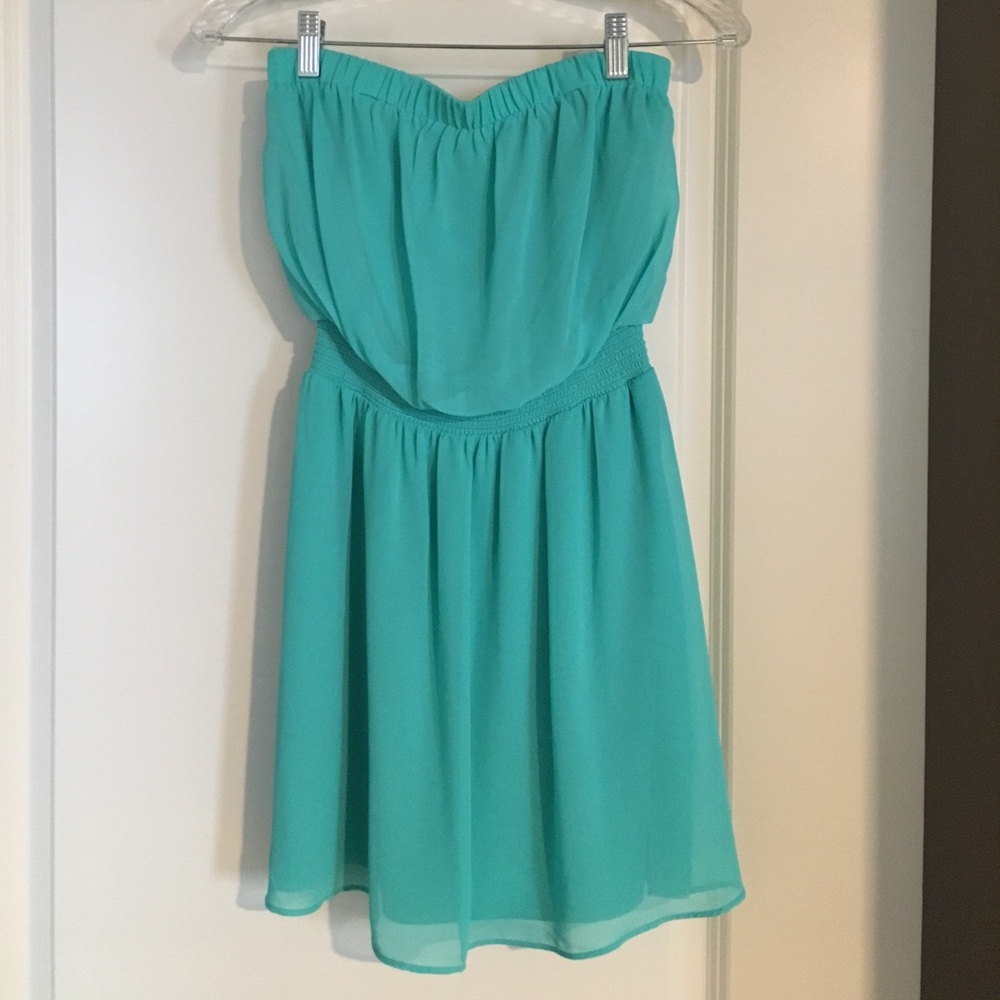 Strapless teal Express dress