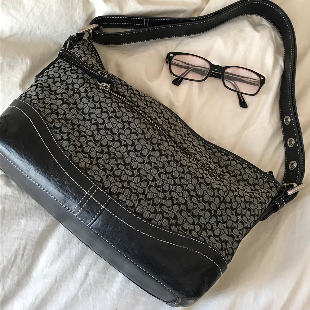 Coach shoulder bag black