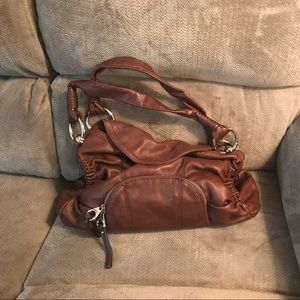 B. Makowsky handbag