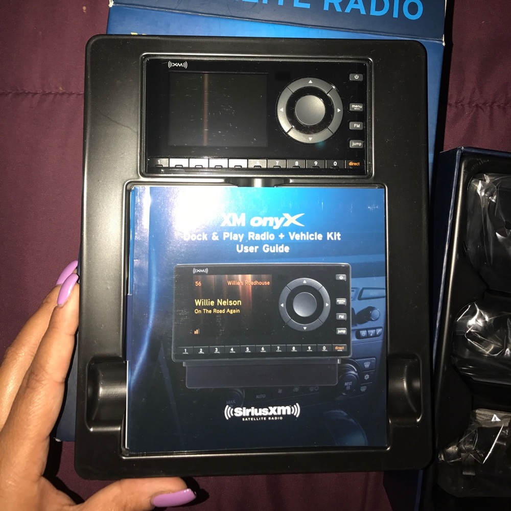 Brand New Sirius XM 🚗 radio
