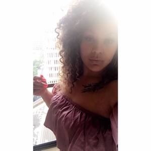 Meet your Posher, Jocelyn