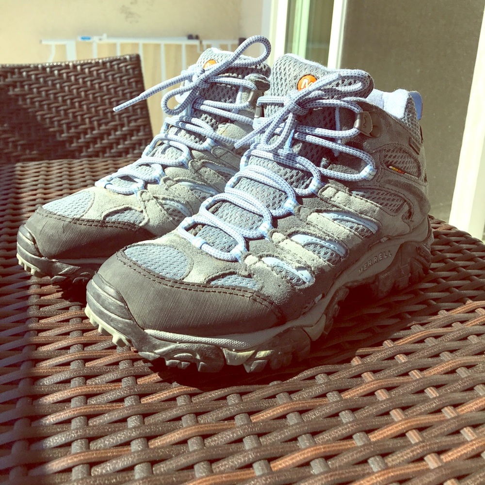 Merrell Women's Moab Mid Waterproof Hiking Boots