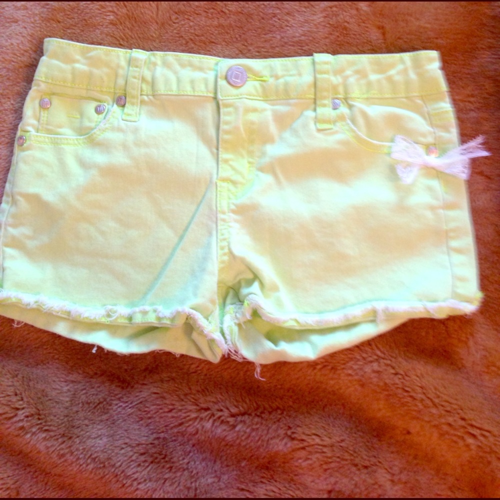 SUMMER SALE!! SHORT-SHORTS!