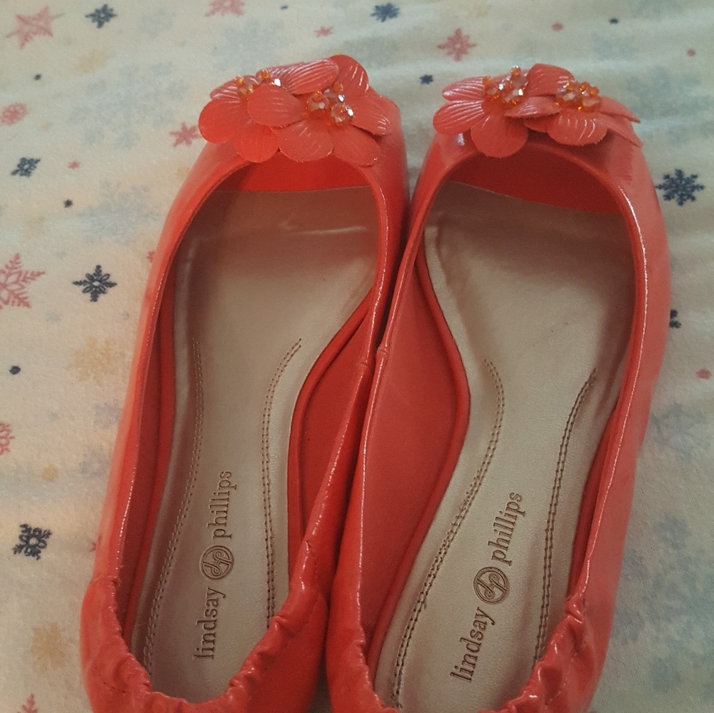 Peep toes