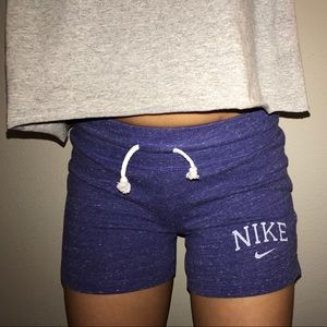 NIKE Shorts