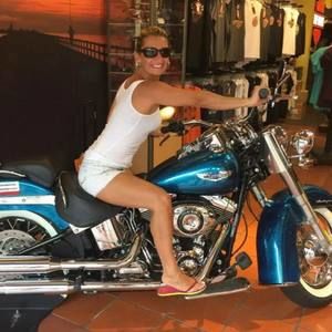 Meet your Posher, Luciane