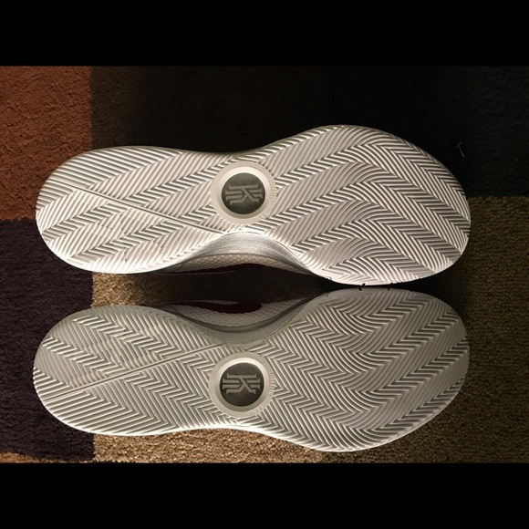 Ds kyrie 1 nickels 100% authentic - Picture 3 of 4