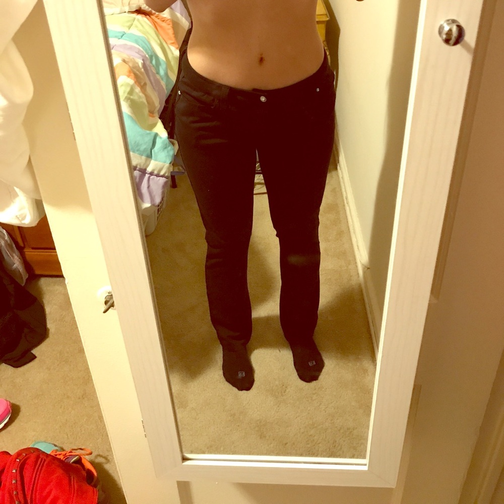 Womens Size 8 - Black pants - stretch/jegging