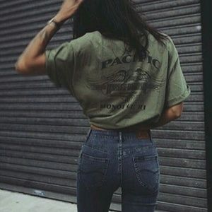 Meet your Posher, Allison