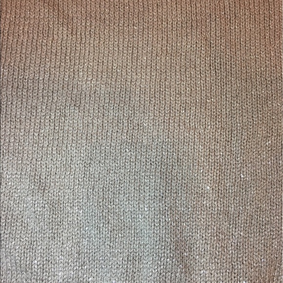 Banana Republic Grey Lightweight Sweater - Picture 2 of 4