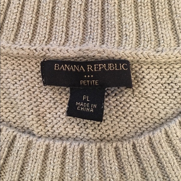 Banana Republic Grey Lightweight Sweater - Picture 3 of 4