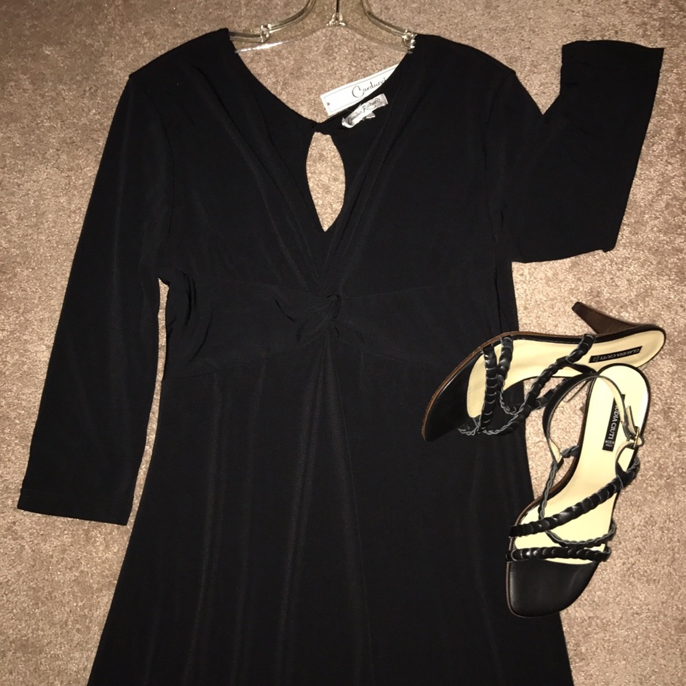🖤 V NECK DRESS, KEYHOLE BACK, TWISTED BUST