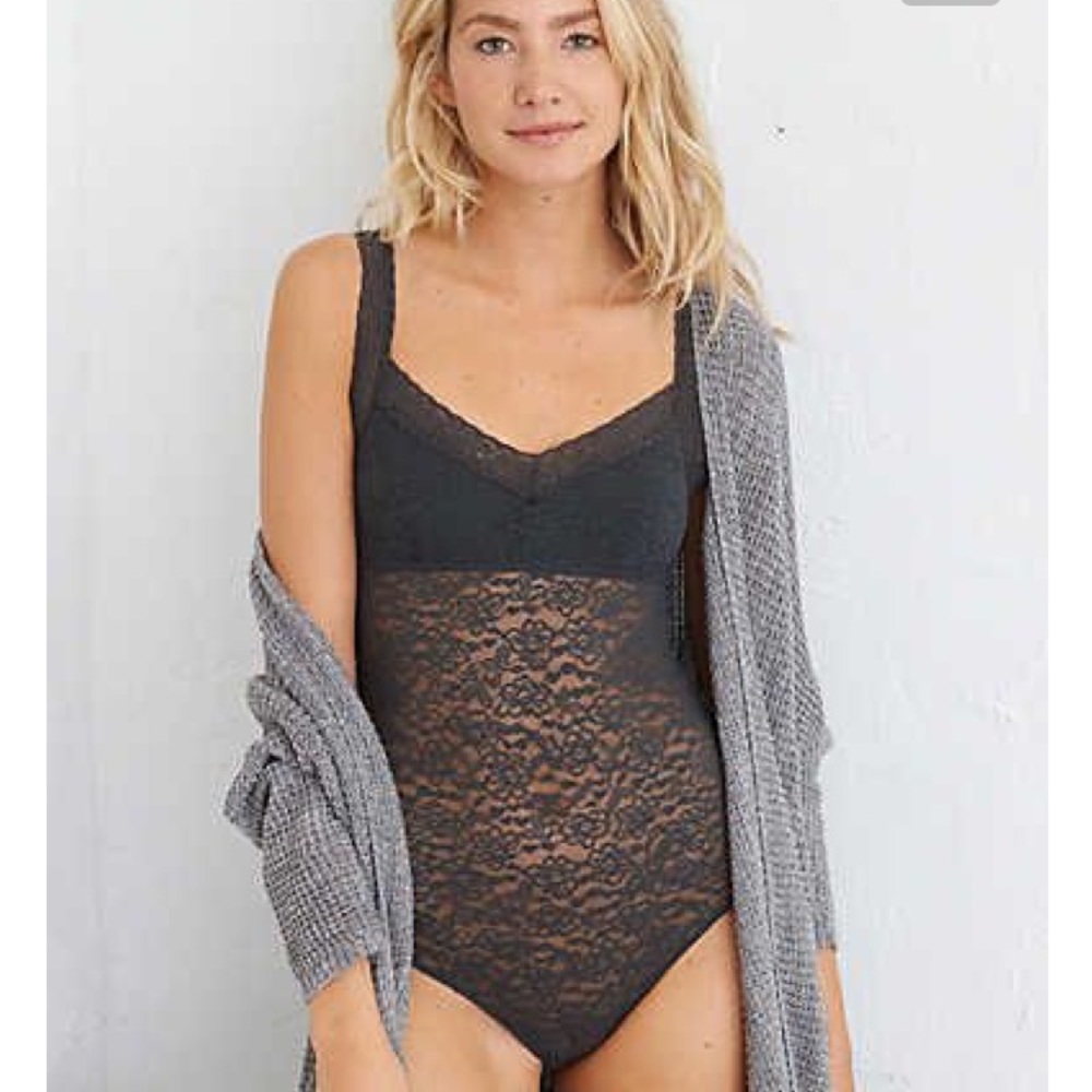NEW aerie blooming lace bodysuit
