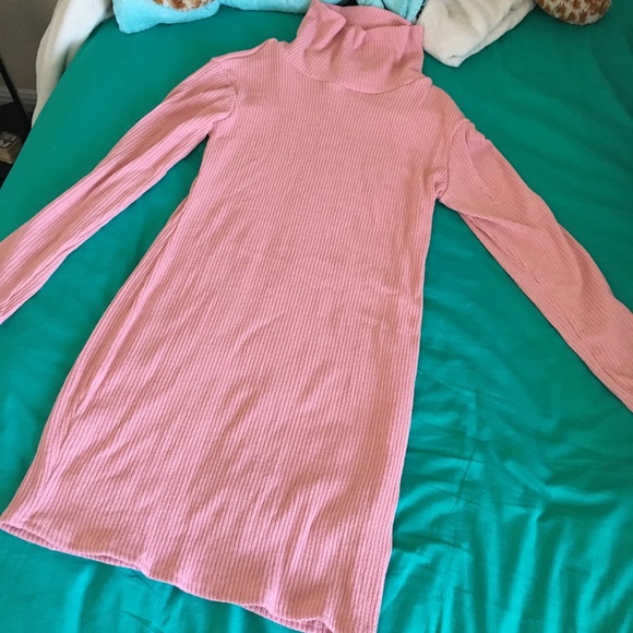 Dresses & Skirts - Dress