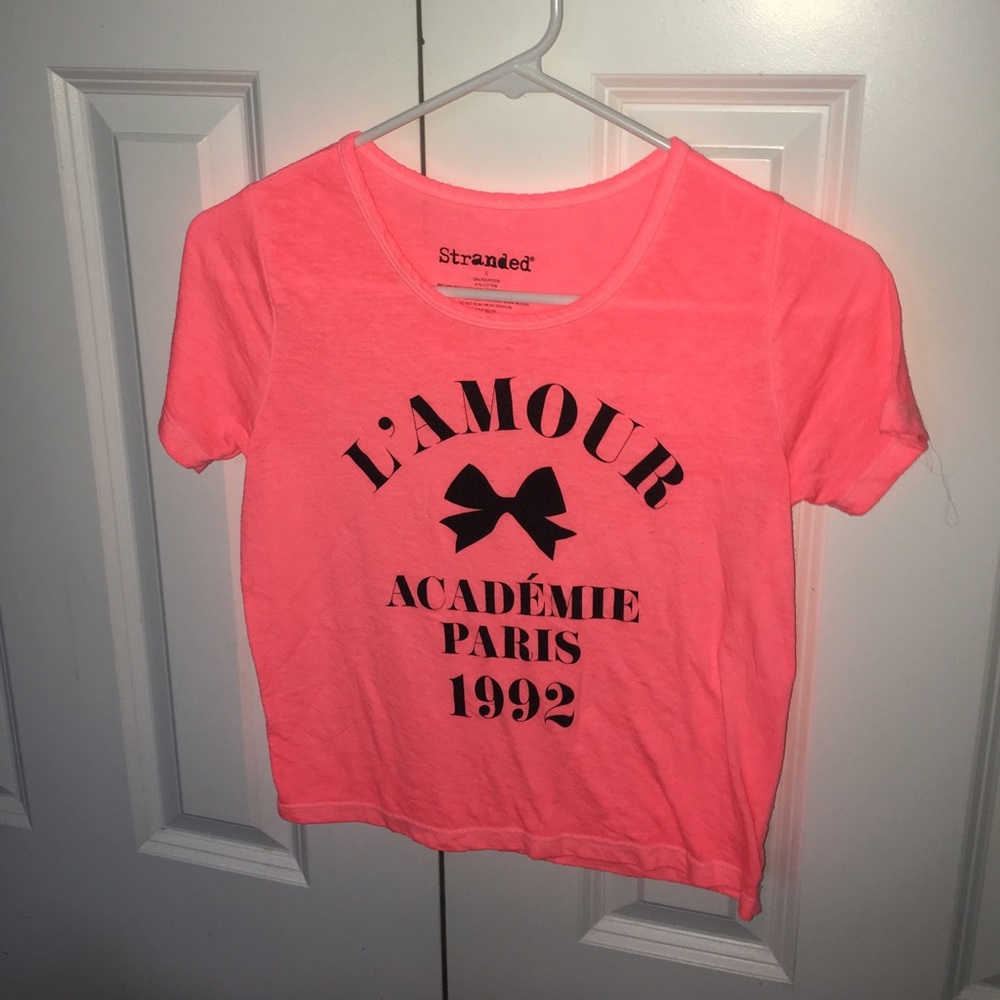 Graphic tee and cropped