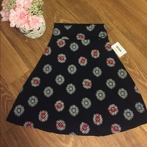 BNWT LulaRoe Azure skirt, size Medium