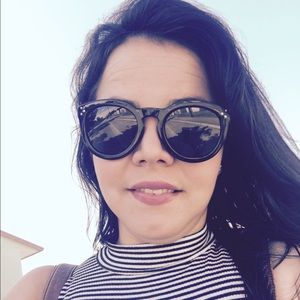 Meet your Posher, Dayana